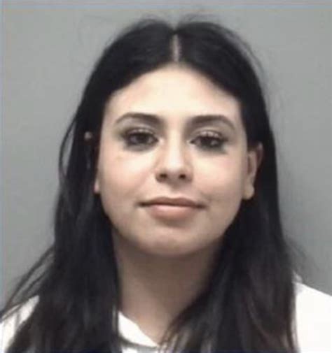 stephanie melgoza crash photos|Body cam video shows woman grinning minutes after killing 2。